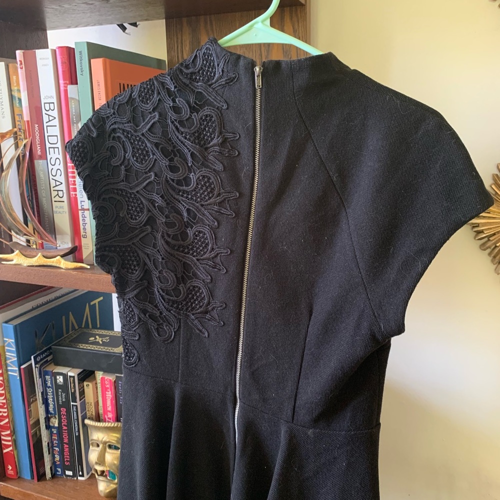 Mock neck Tracey Reece Codetta Dress - Picture 6 of 7